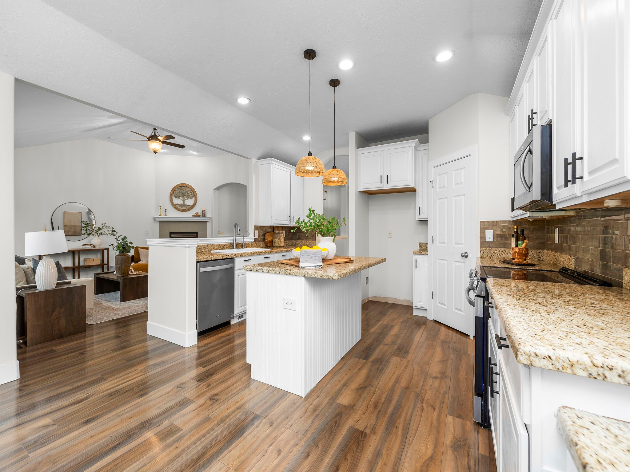 HIGHLAND HILLS - Residential