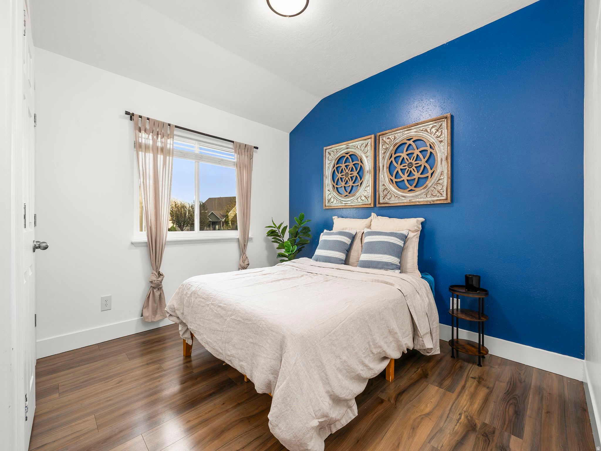 HIGHLAND HILLS - Residential