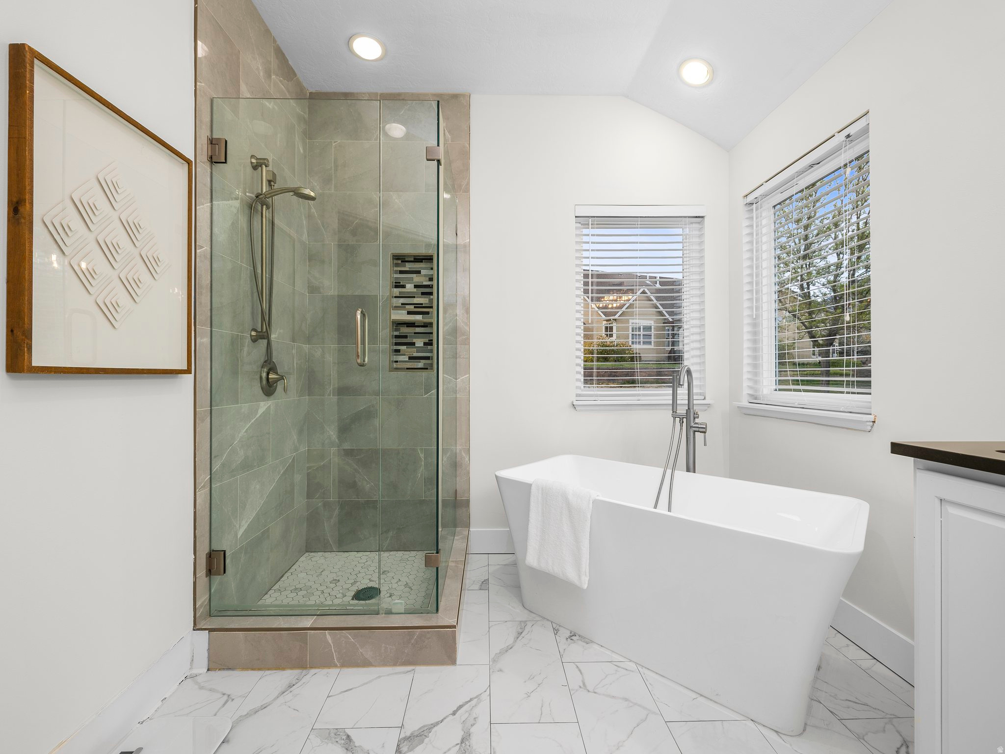 HIGHLAND HILLS - Residential