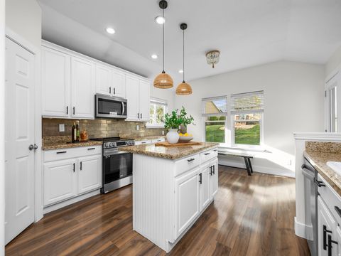 Tiny photo for 6242 W APOLLO WAY, Highland, UT 84003 (MLS # 2151550)