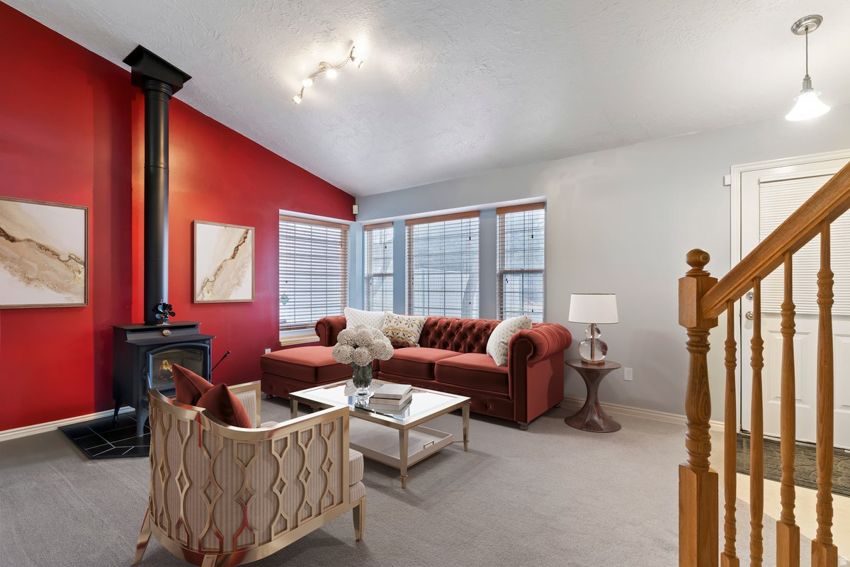 DEER RUN ESTATES - Residential