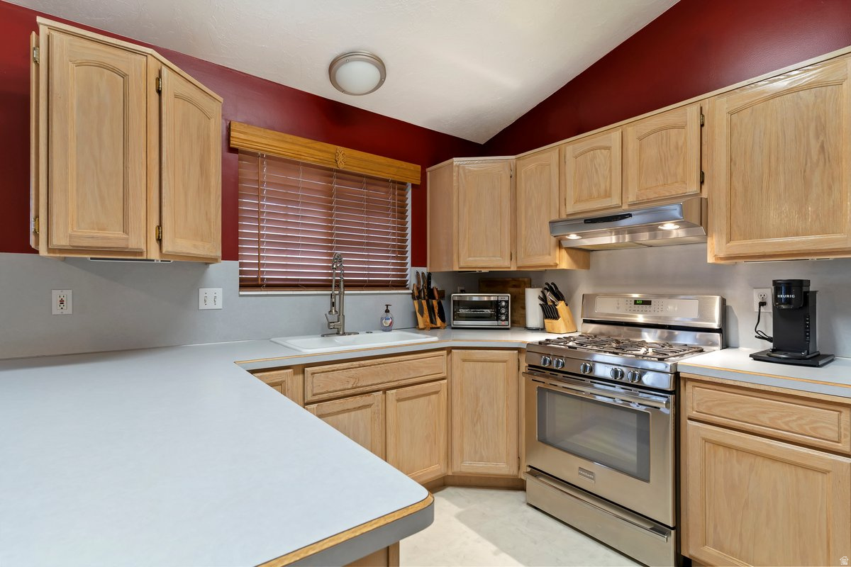 DEER RUN ESTATES - Residential