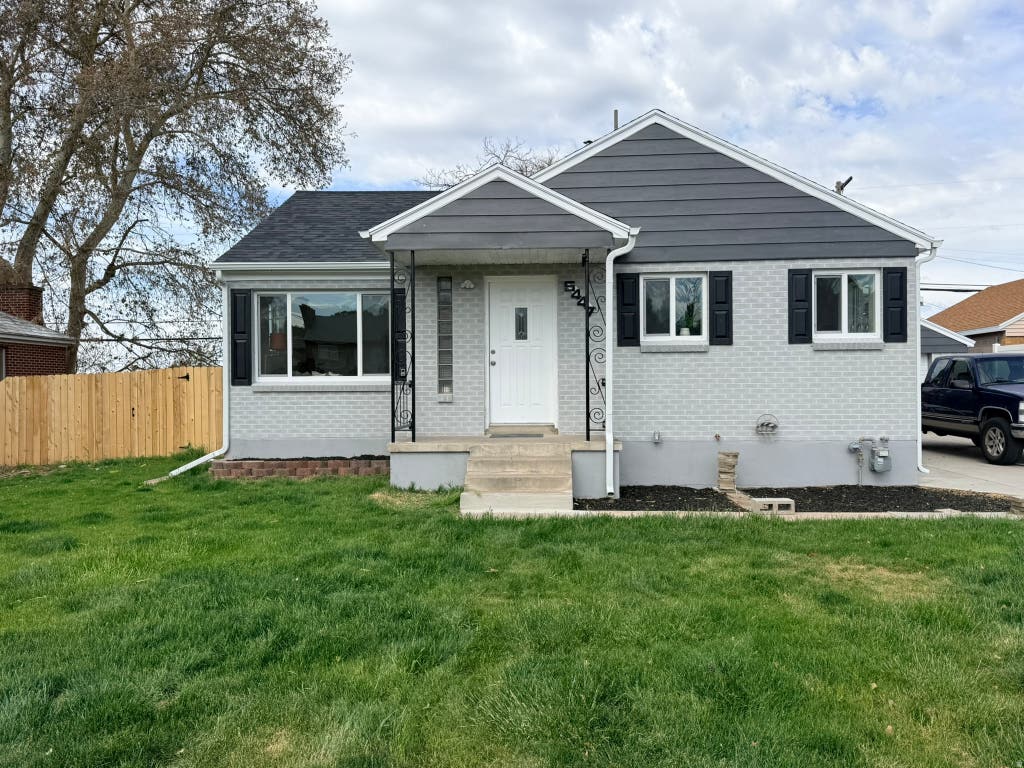 Photo of 5447 S 2425 W, Roy, UT 84067 (MLS # 2156141)