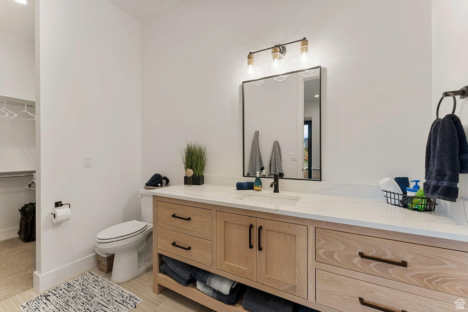 LEDGES OF ST GEORGE PH 8 - Residential