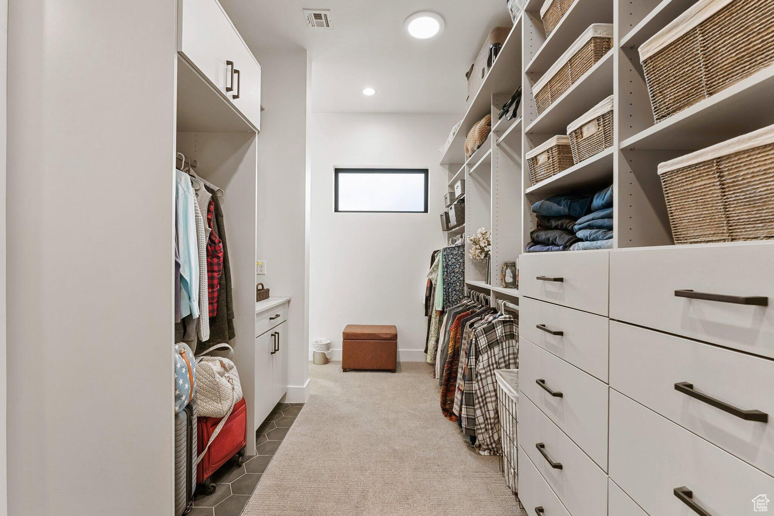 LEDGES OF ST GEORGE PH 8 - Residential