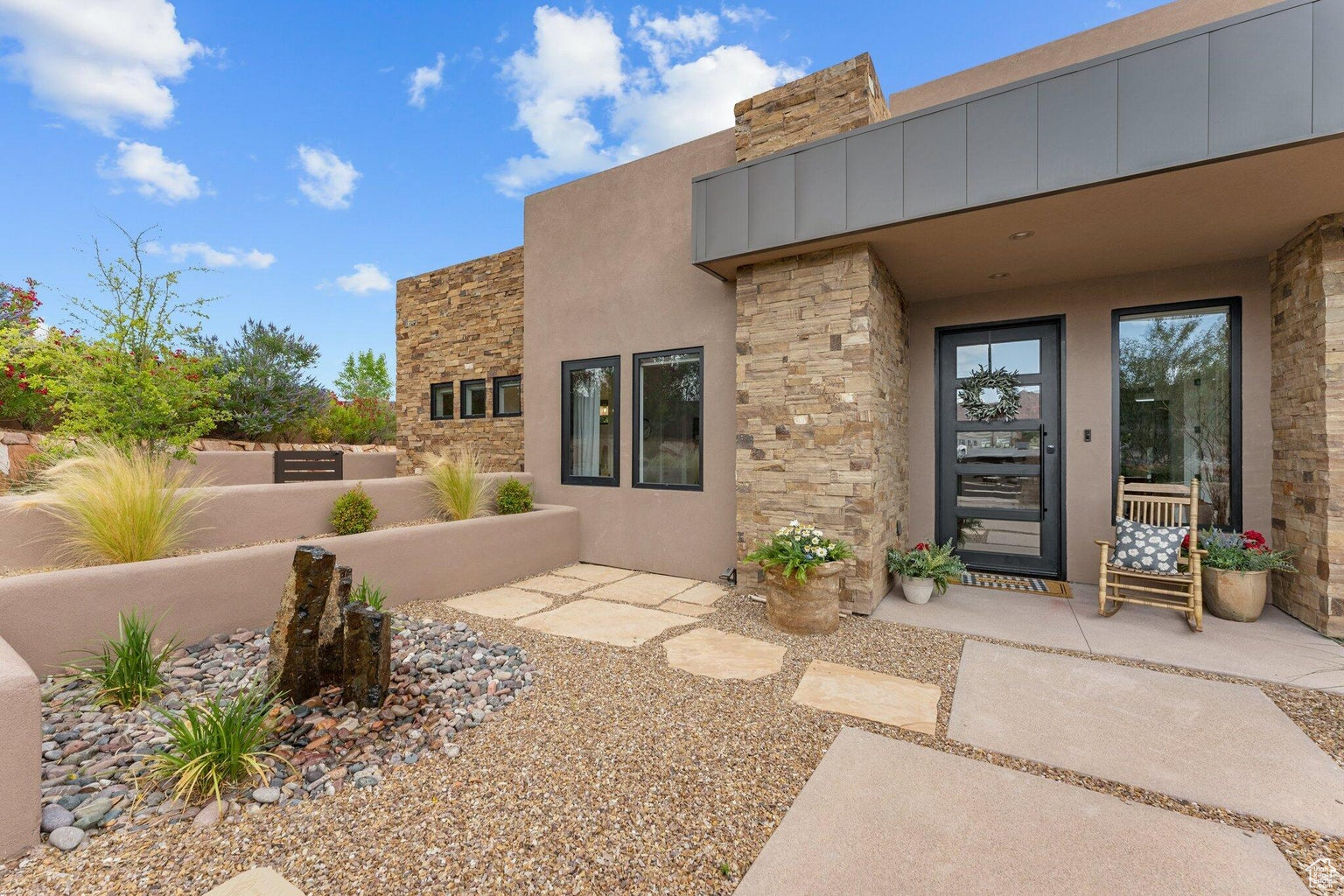 LEDGES OF ST GEORGE PH 8 - Residential