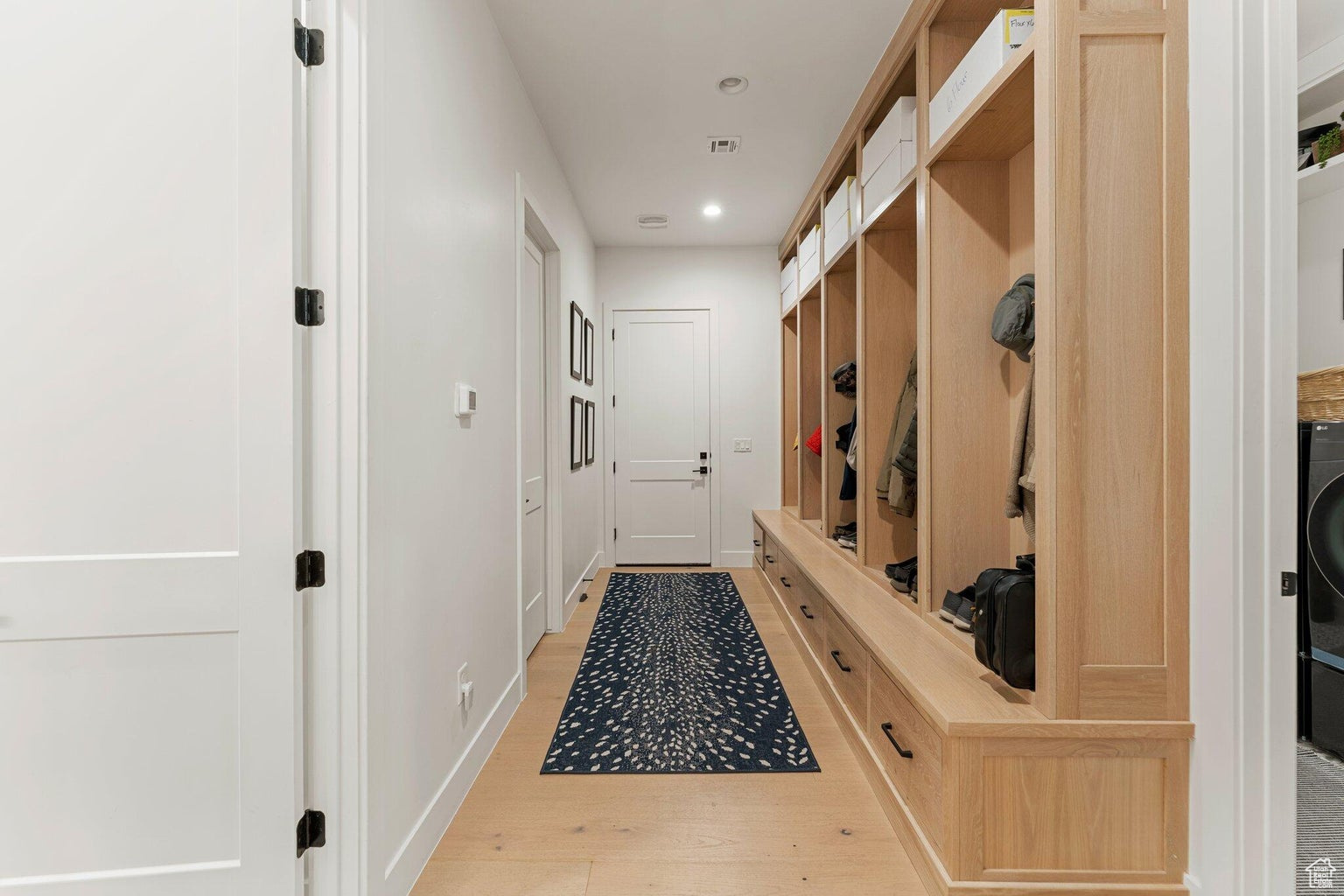 LEDGES OF ST GEORGE PH 8 - Residential