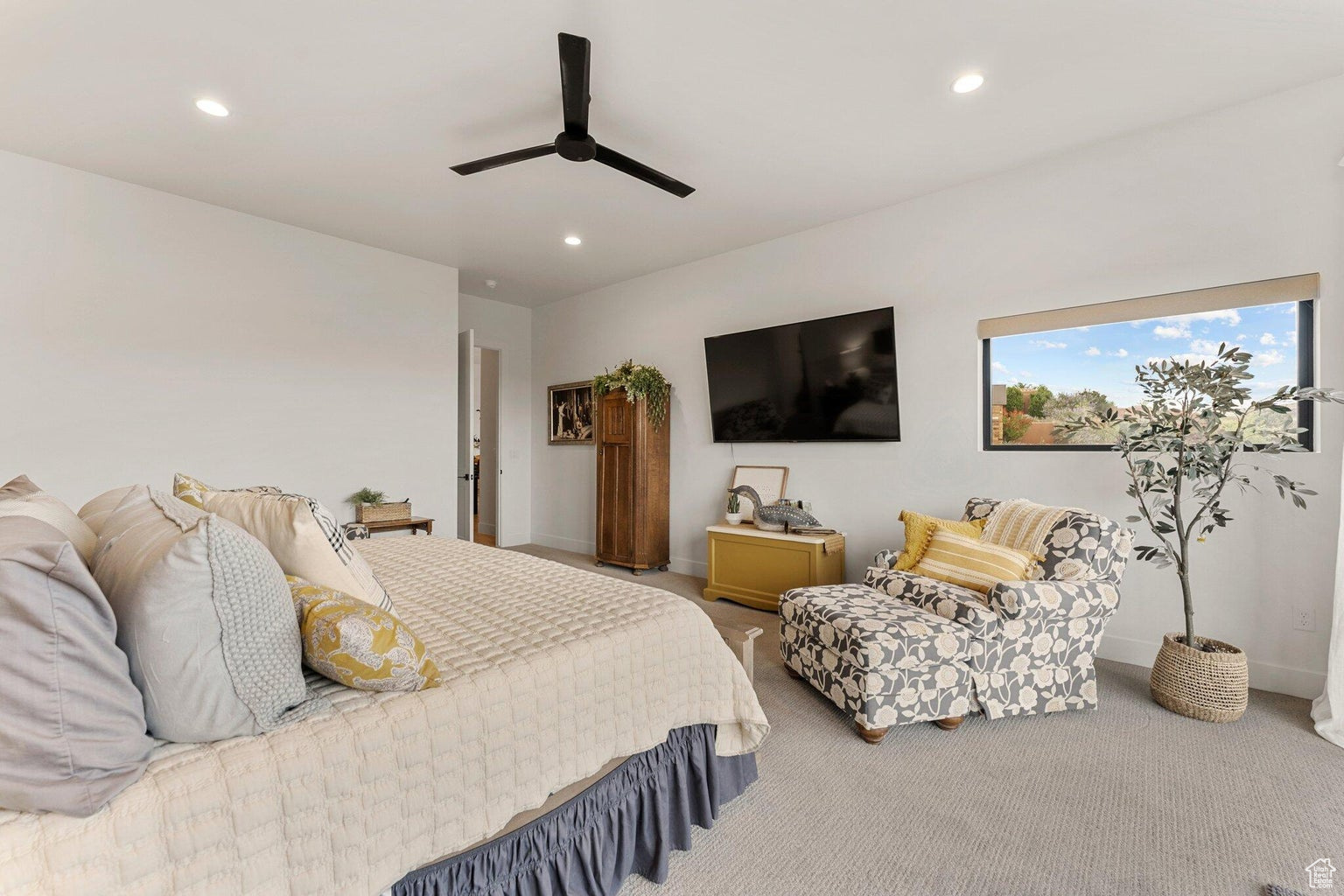 LEDGES OF ST GEORGE PH 8 - Residential