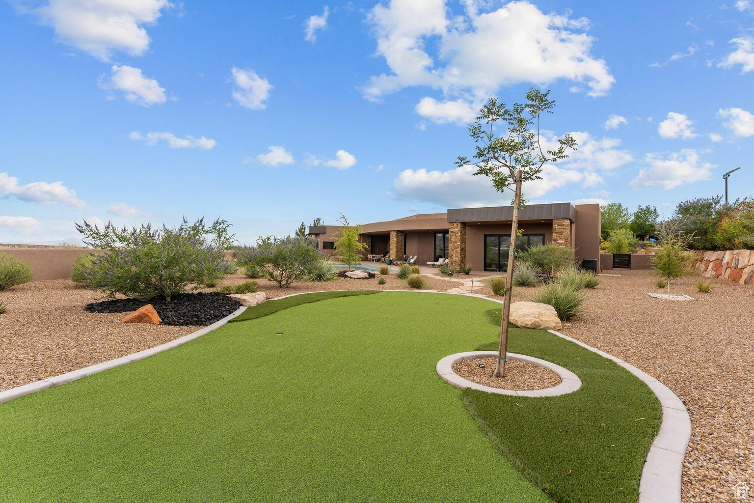 LEDGES OF ST GEORGE PH 8 - Residential