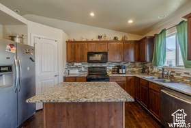 2284 E Ox Yoke Dr, Eagle Mountain, Utah image 2