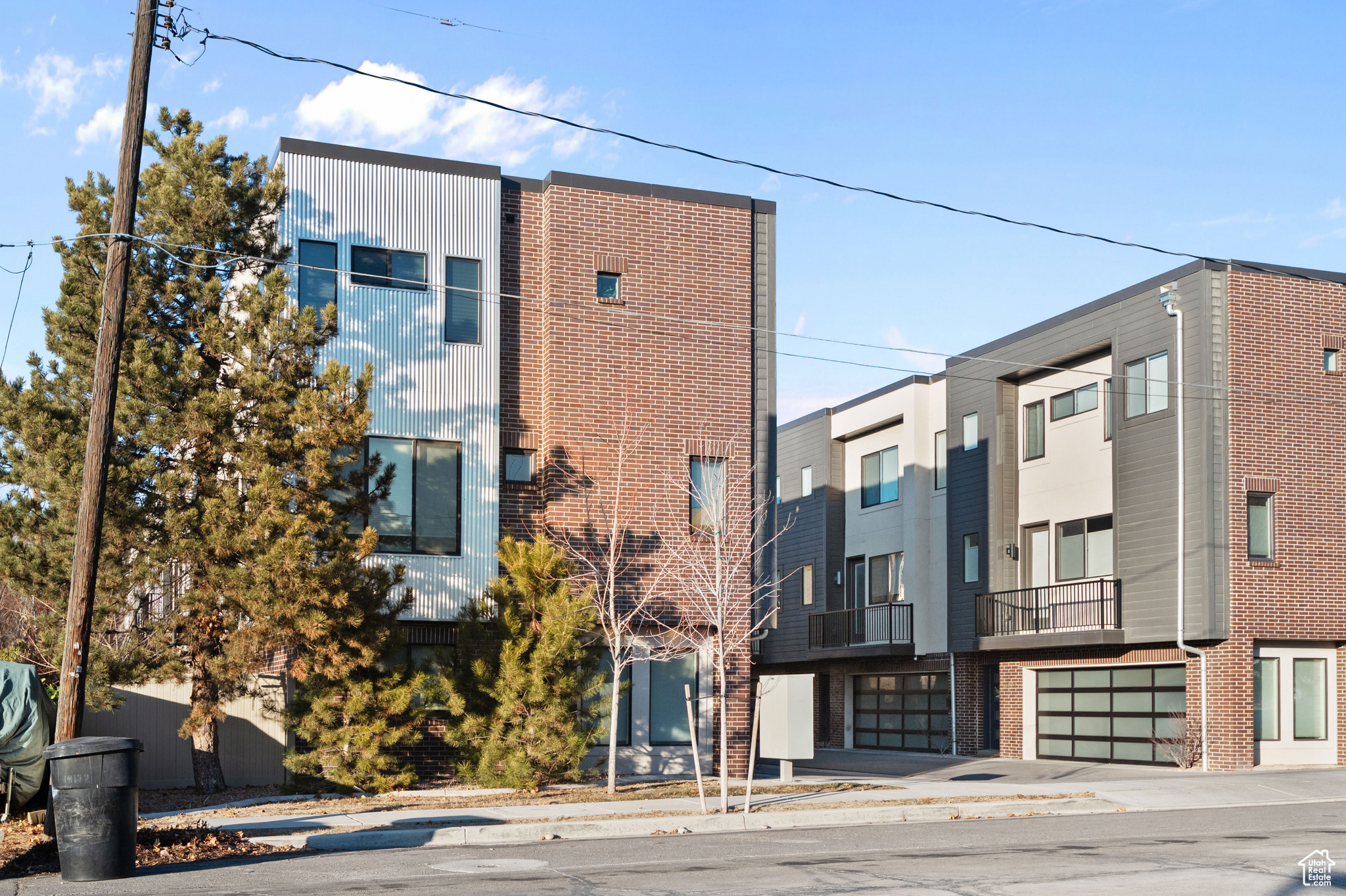 BRICKYARD LOFTS - Residential