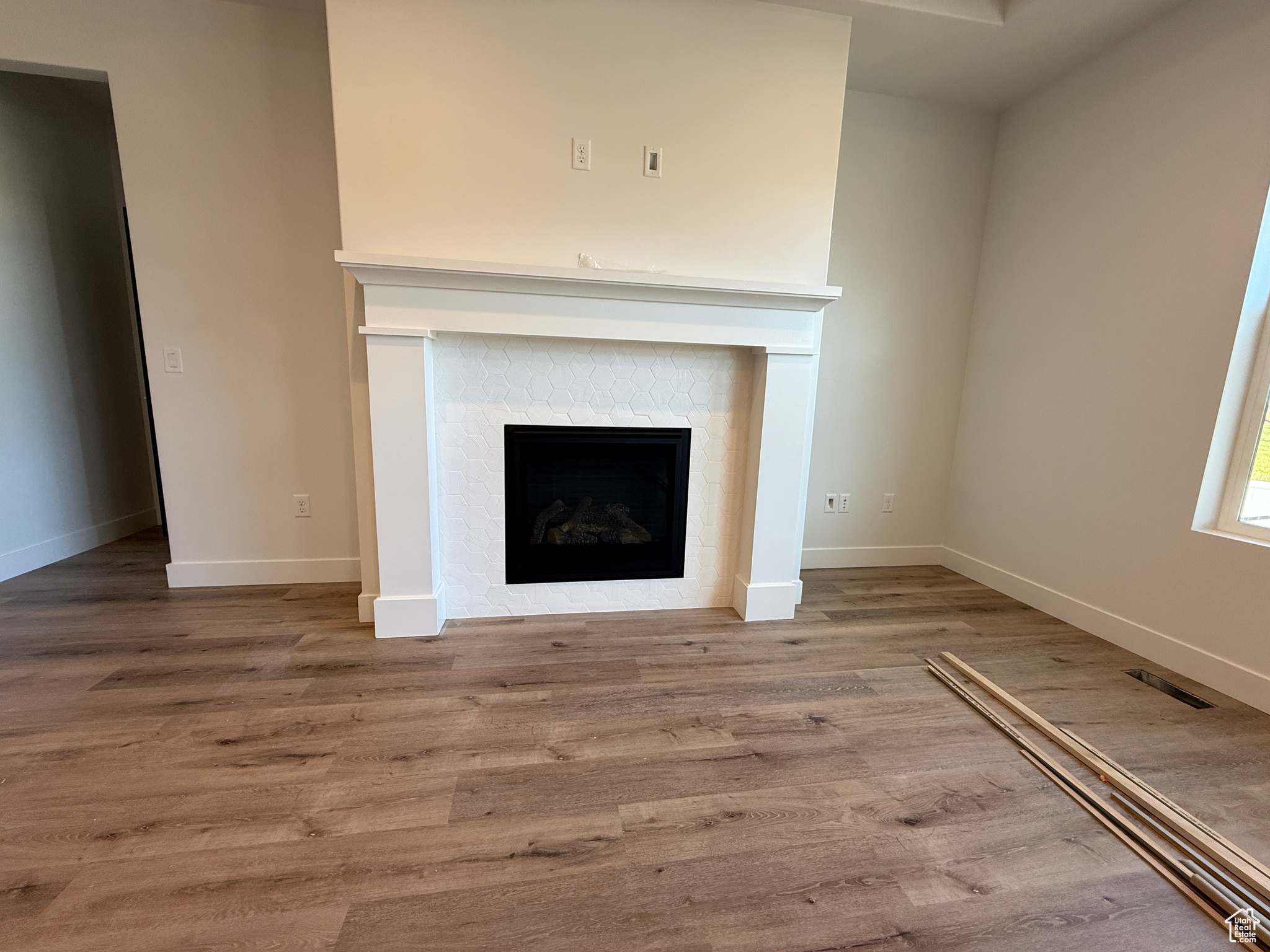 DIAMOND E - Residential