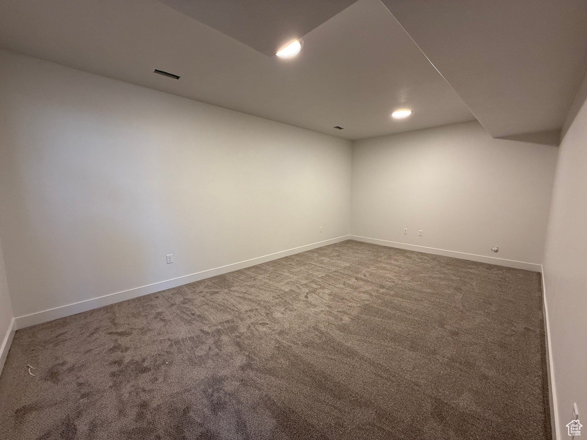 DIAMOND E - Residential