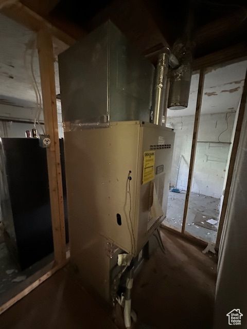 Tiny photo for 2181 S BUCHANAN AVE, Ogden, UT 84401 (MLS # 2118945)
