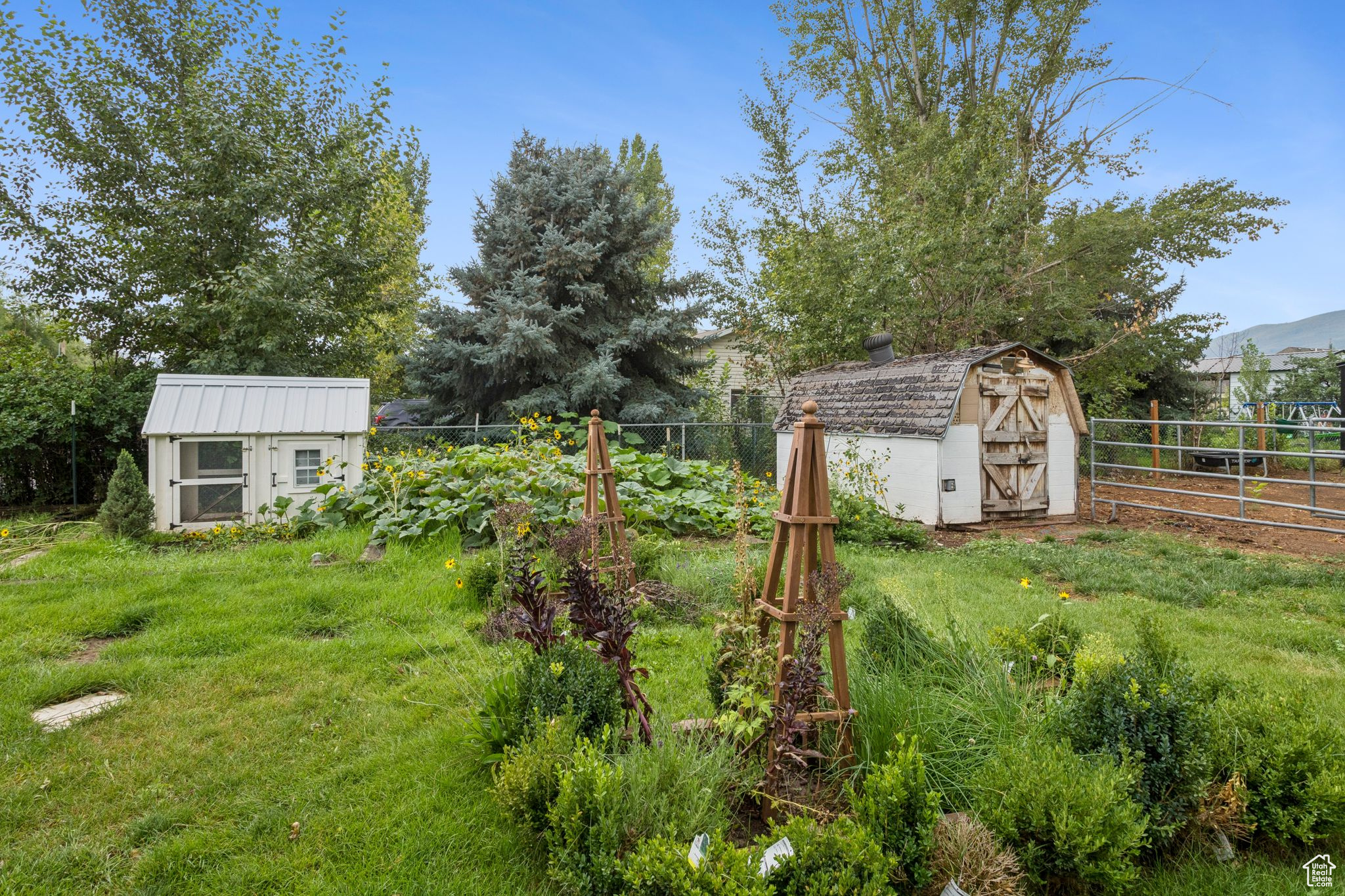 MIDWAY - Residential