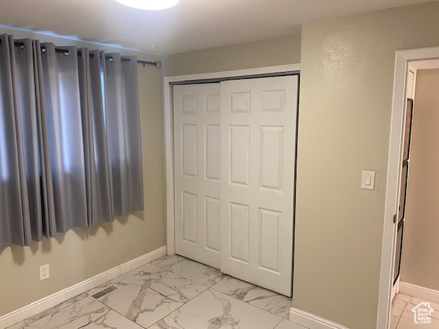 LAKEVIEW CONDOS - Residential