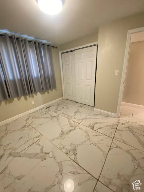 LAKEVIEW CONDOS - Residential