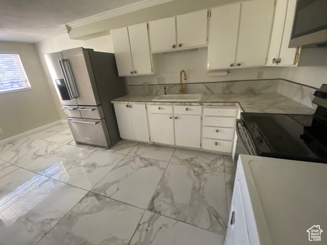 LAKEVIEW CONDOS - Residential