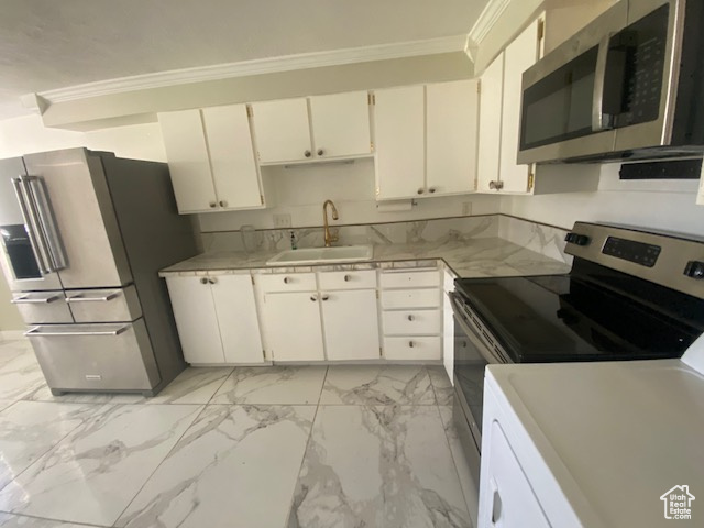 LAKEVIEW CONDOS - Residential