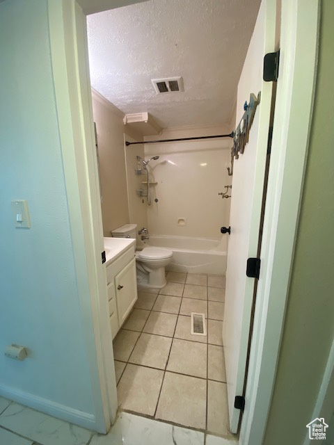 LAKEVIEW CONDOS - Residential