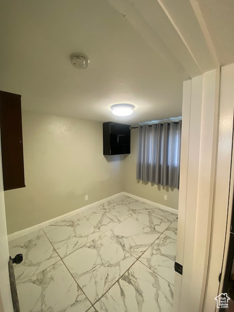 LAKEVIEW CONDOS - Residential