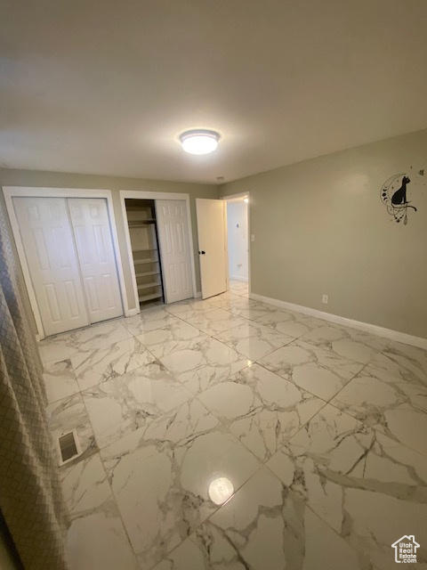 LAKEVIEW CONDOS - Residential