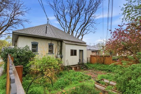 Tiny photo for 415 E 800 S, Salt Lake City, UT 84111 (MLS # 2148335)