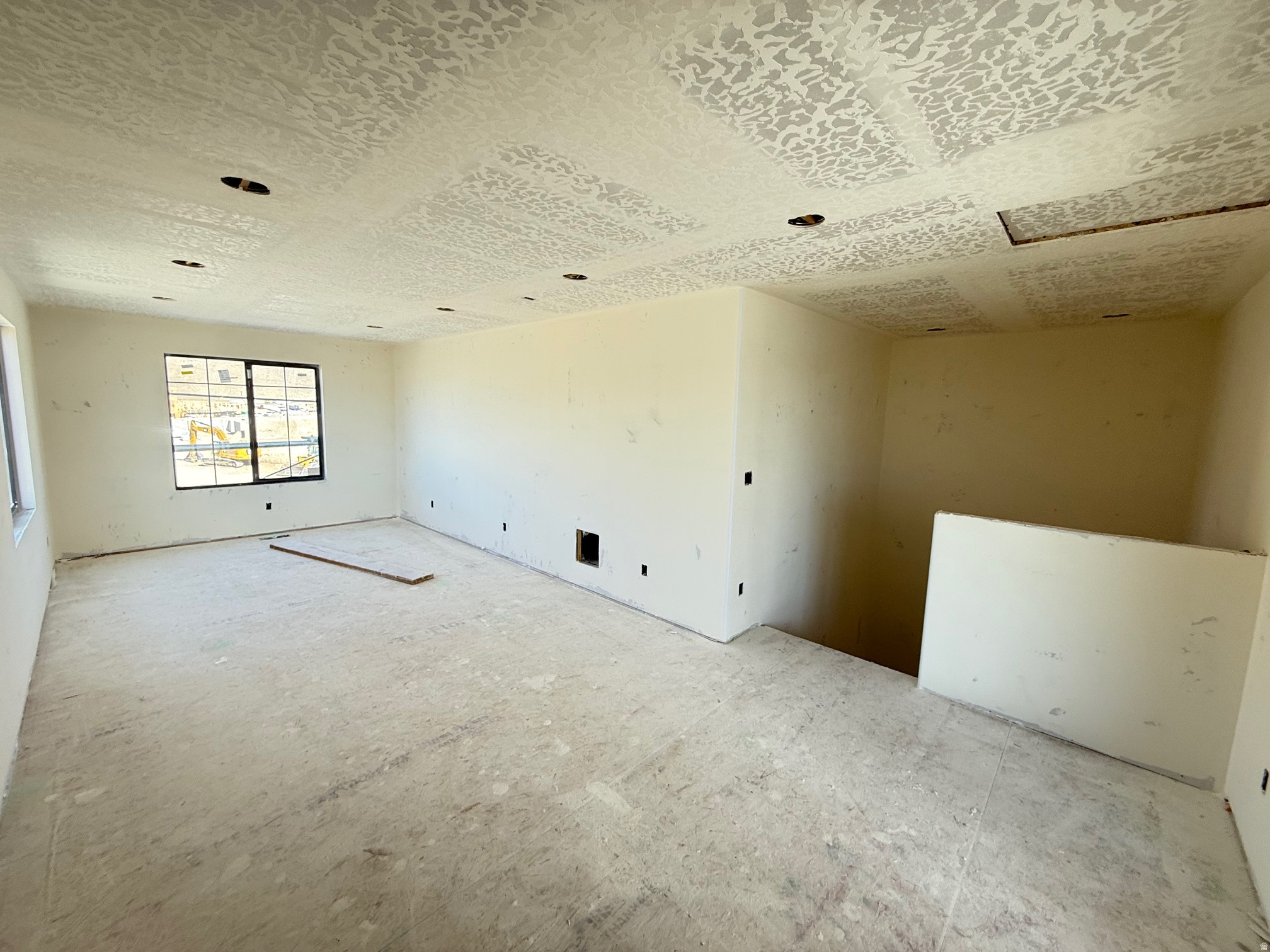 VISTAS AT THE POINT - Residential