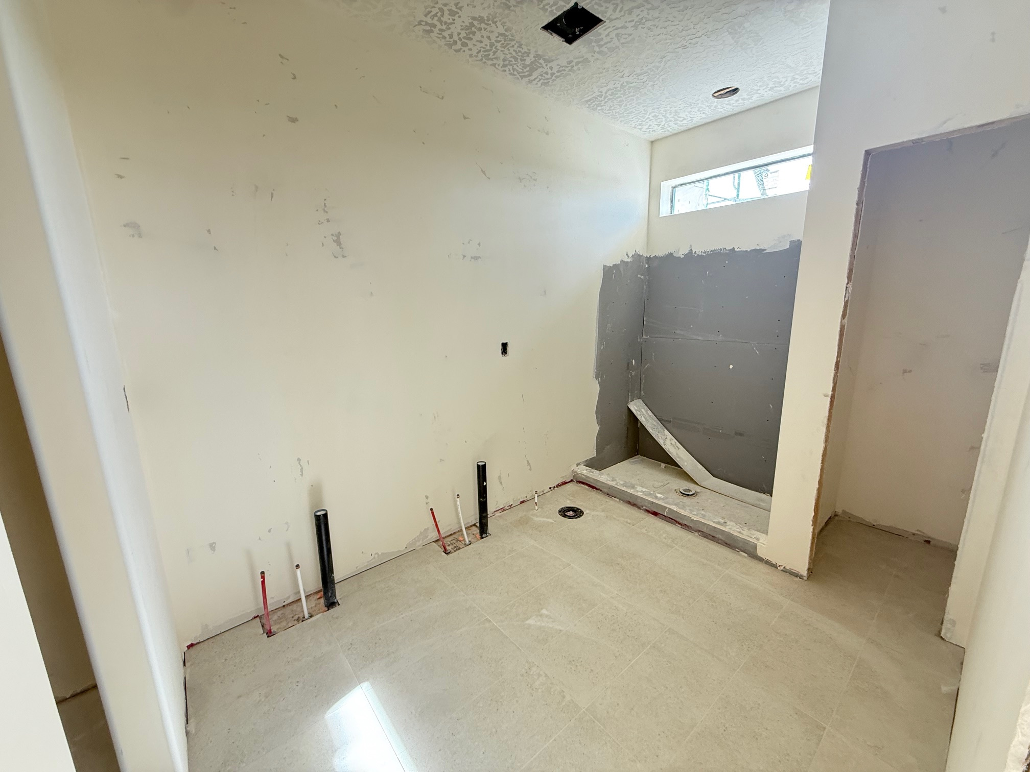 VISTAS AT THE POINT - Residential