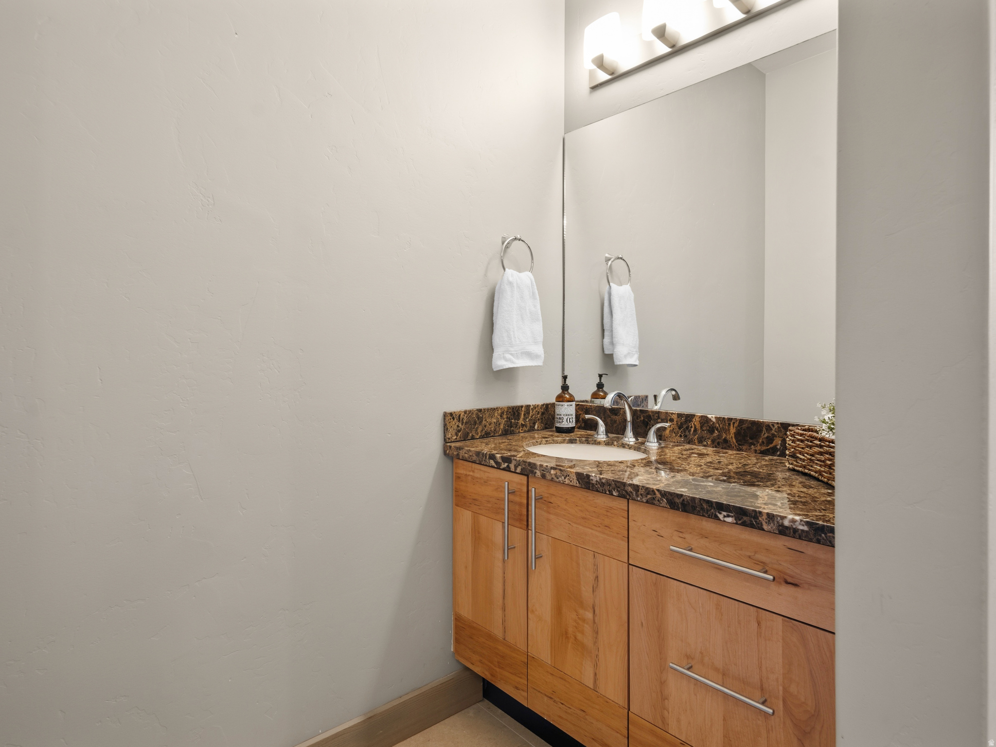 SUMMIT AT SKI LAKE - Residential