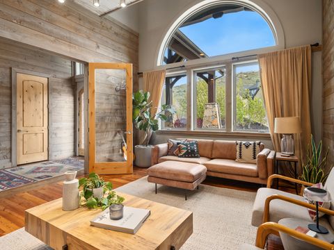 Tiny photo for 6438 E SUMMIT CV, Huntsville, UT 84317 (MLS # 2153802)