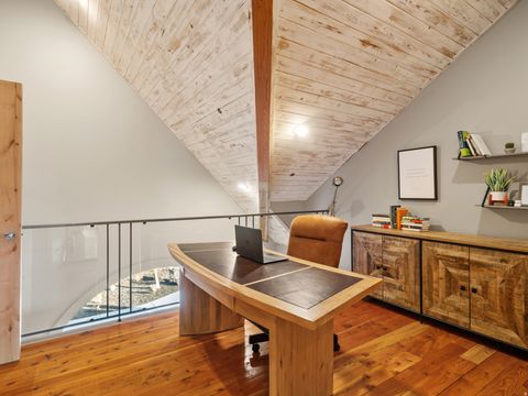 Tiny photo for 6438 E SUMMIT CV, Huntsville, UT 84317 (MLS # 2153802)