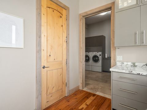 Tiny photo for 6438 E SUMMIT CV, Huntsville, UT 84317 (MLS # 2153802)