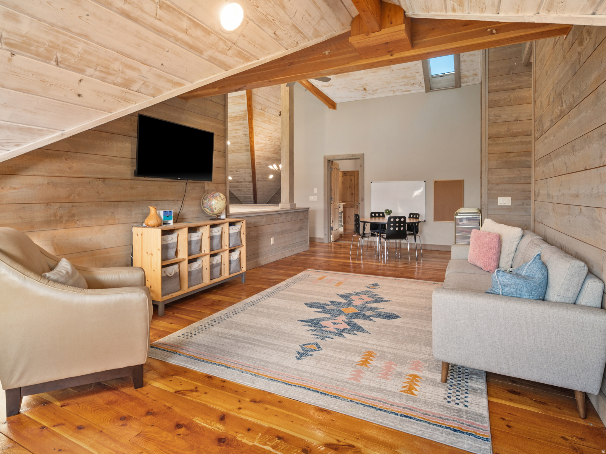 SUMMIT AT SKI LAKE - Residential