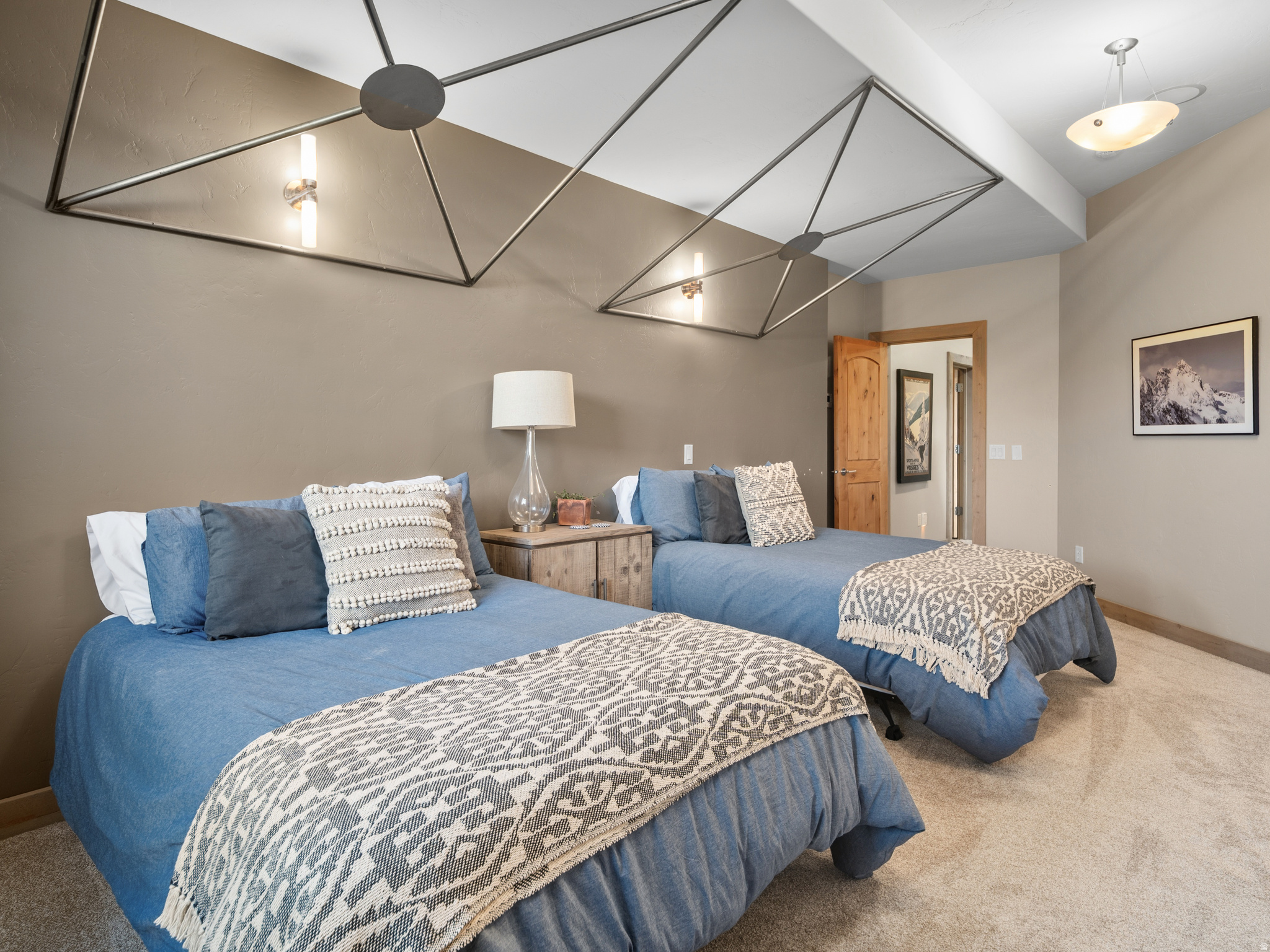 SUMMIT AT SKI LAKE - Residential