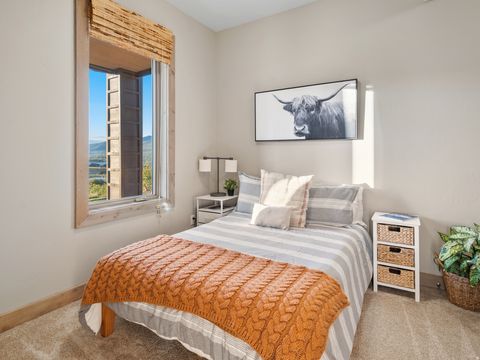 Tiny photo for 6438 E SUMMIT CV, Huntsville, UT 84317 (MLS # 2153802)