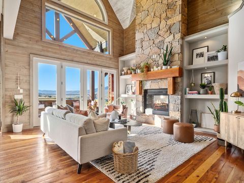 Tiny photo for 6438 E SUMMIT CV, Huntsville, UT 84317 (MLS # 2153802)