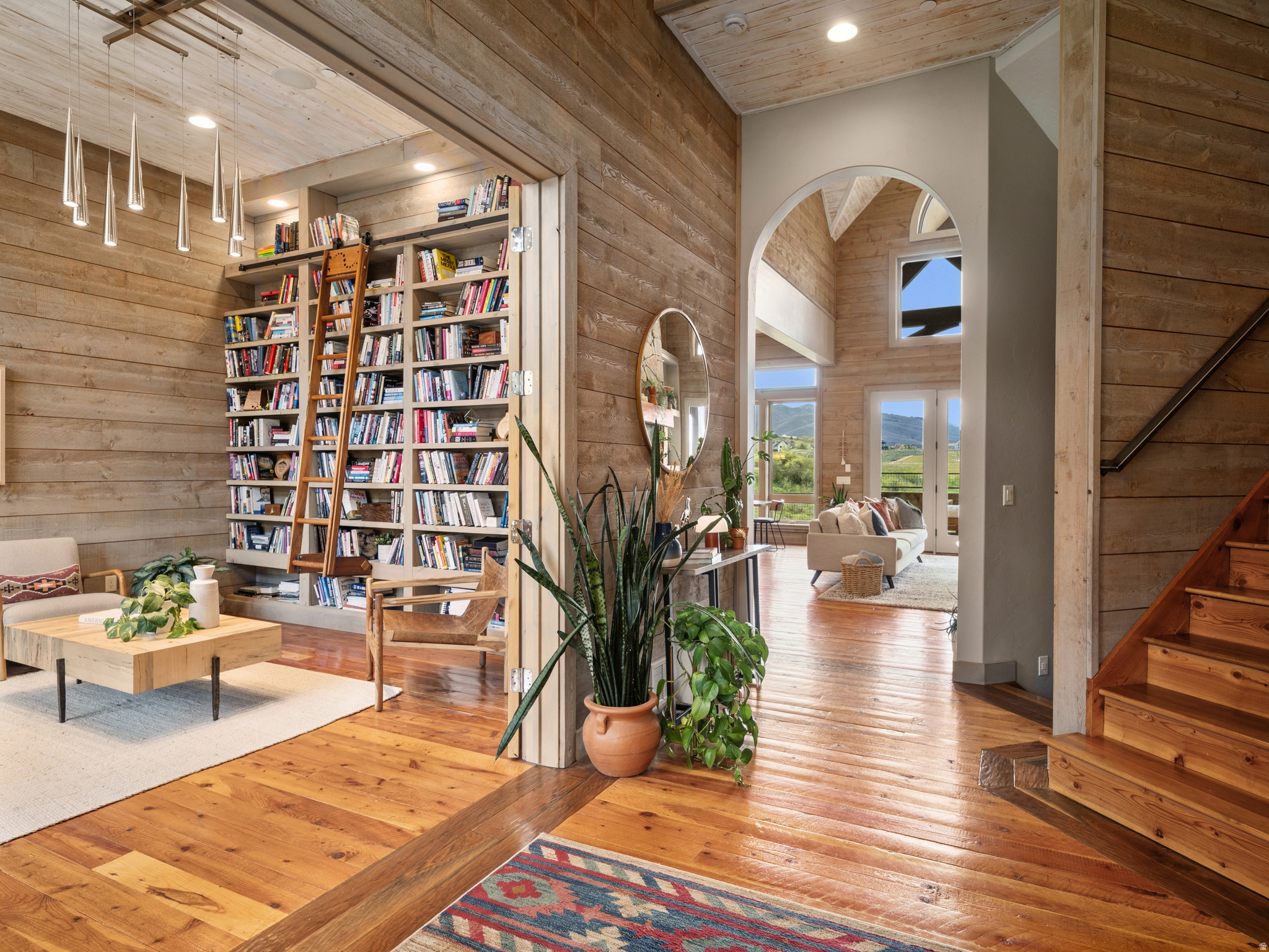 SUMMIT AT SKI LAKE - Residential