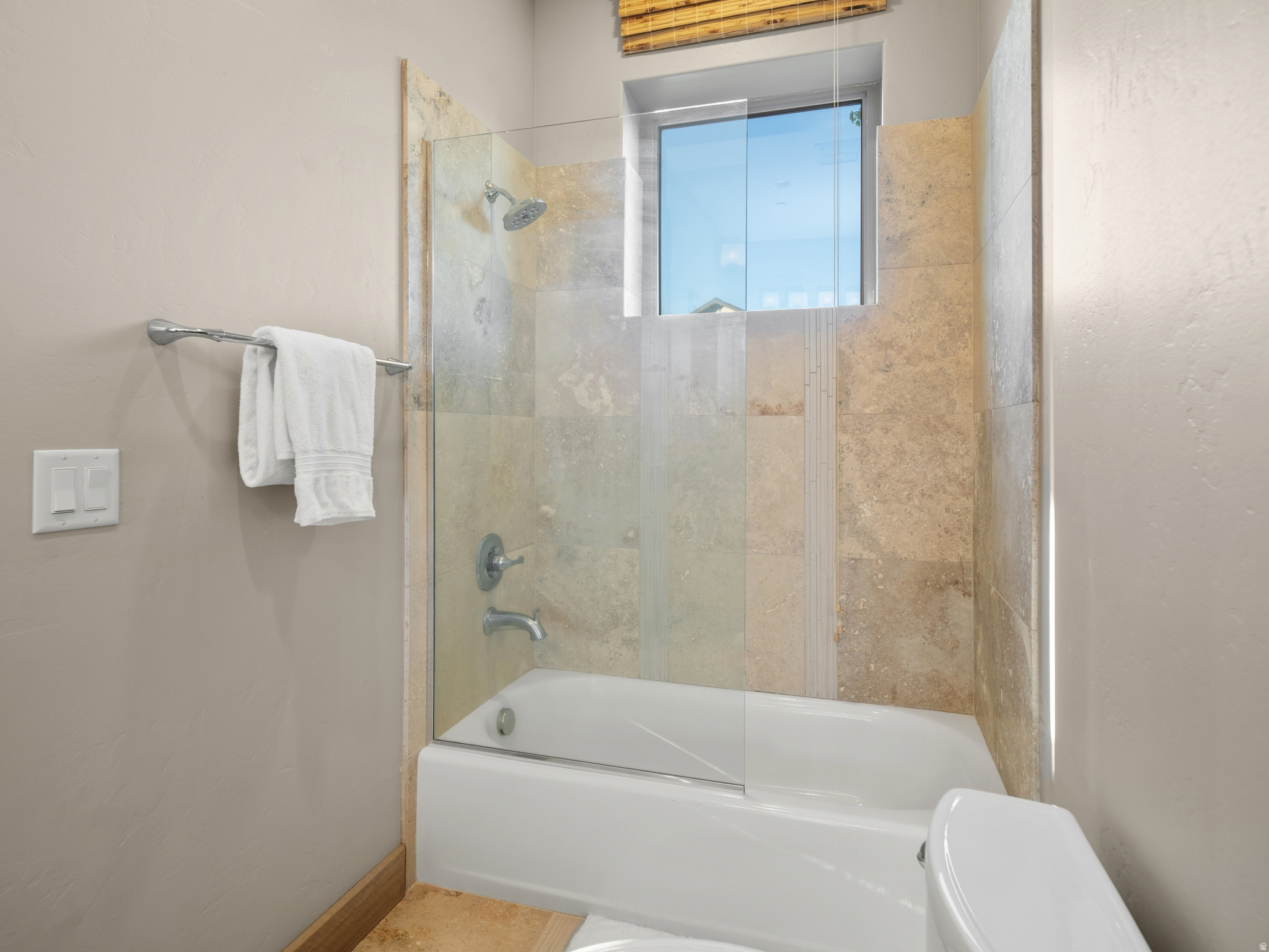 SUMMIT AT SKI LAKE - Residential