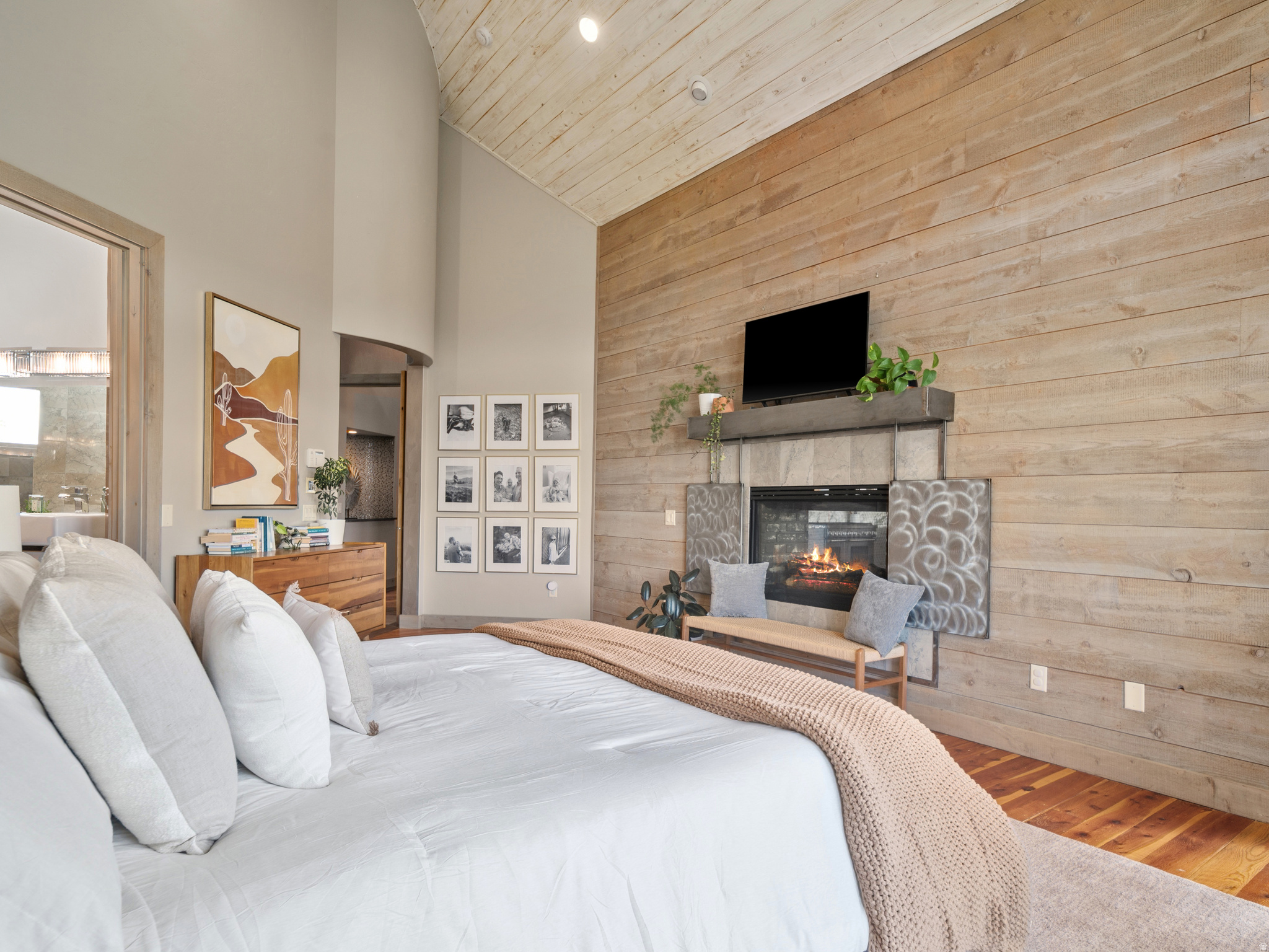 SUMMIT AT SKI LAKE - Residential