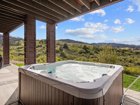 Tiny photo for 6438 E SUMMIT CV, Huntsville, UT 84317 (MLS # 2153802)