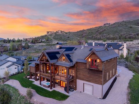 Tiny photo for 6438 E SUMMIT CV, Huntsville, UT 84317 (MLS # 2153802)