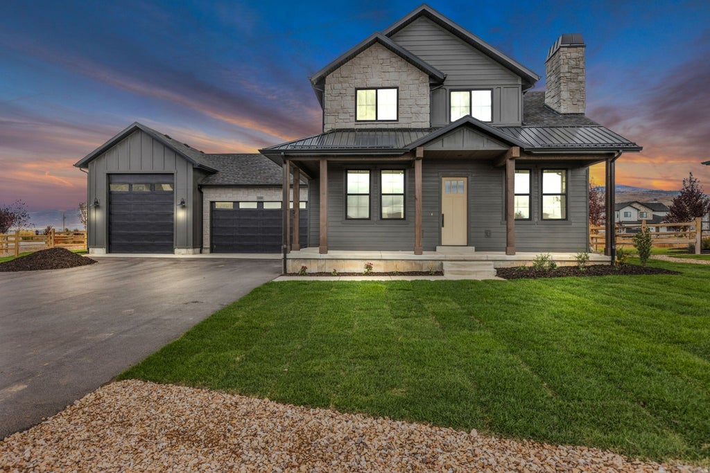 Photo of 1333 SAGE WAY #45, Francis, UT 84036 (MLS # 2182532)