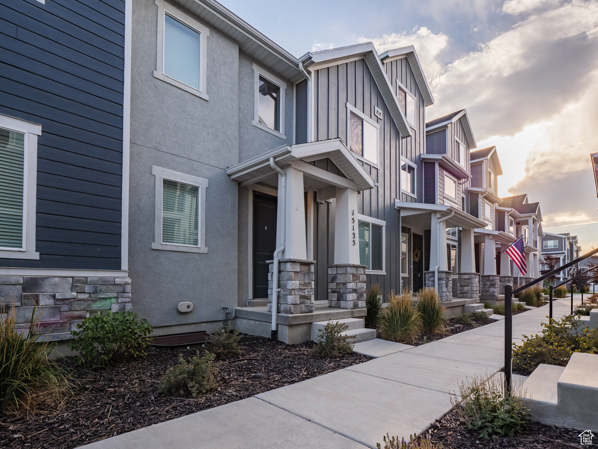 DAY RANCH LEGACY - Residential