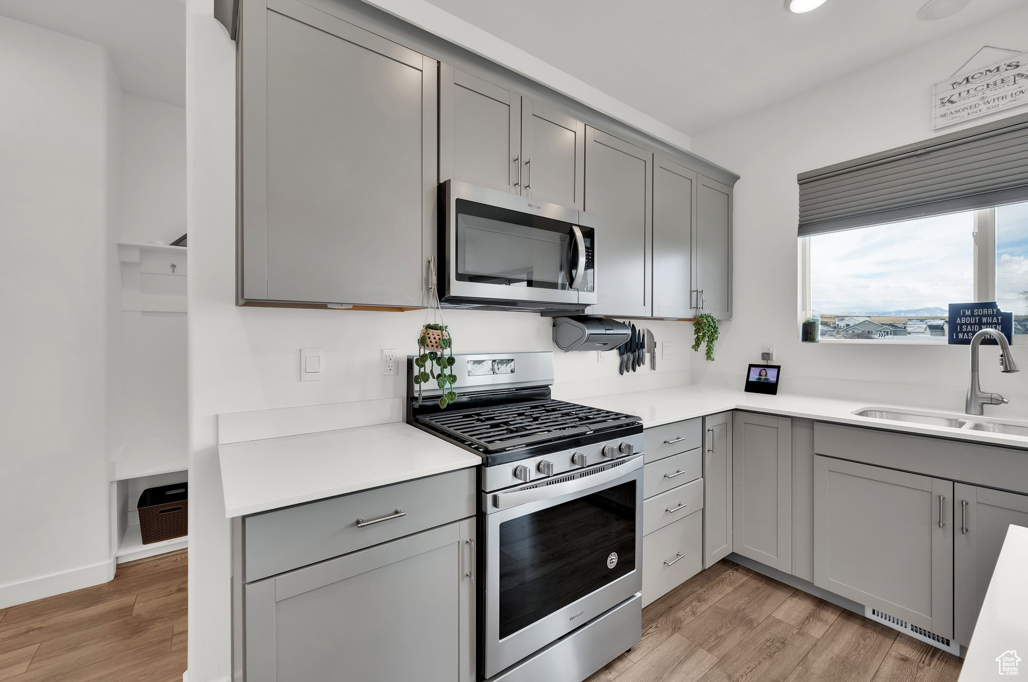 PASTURES@SADDLEBACK - Residential