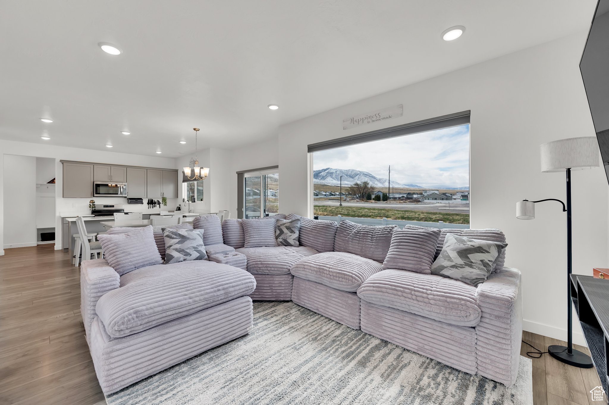 PASTURES@SADDLEBACK - Residential