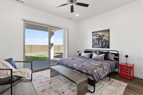 Tiny photo for 3068 W RUNWAY DR, Cedar City, UT 84720 (MLS # 2134481)