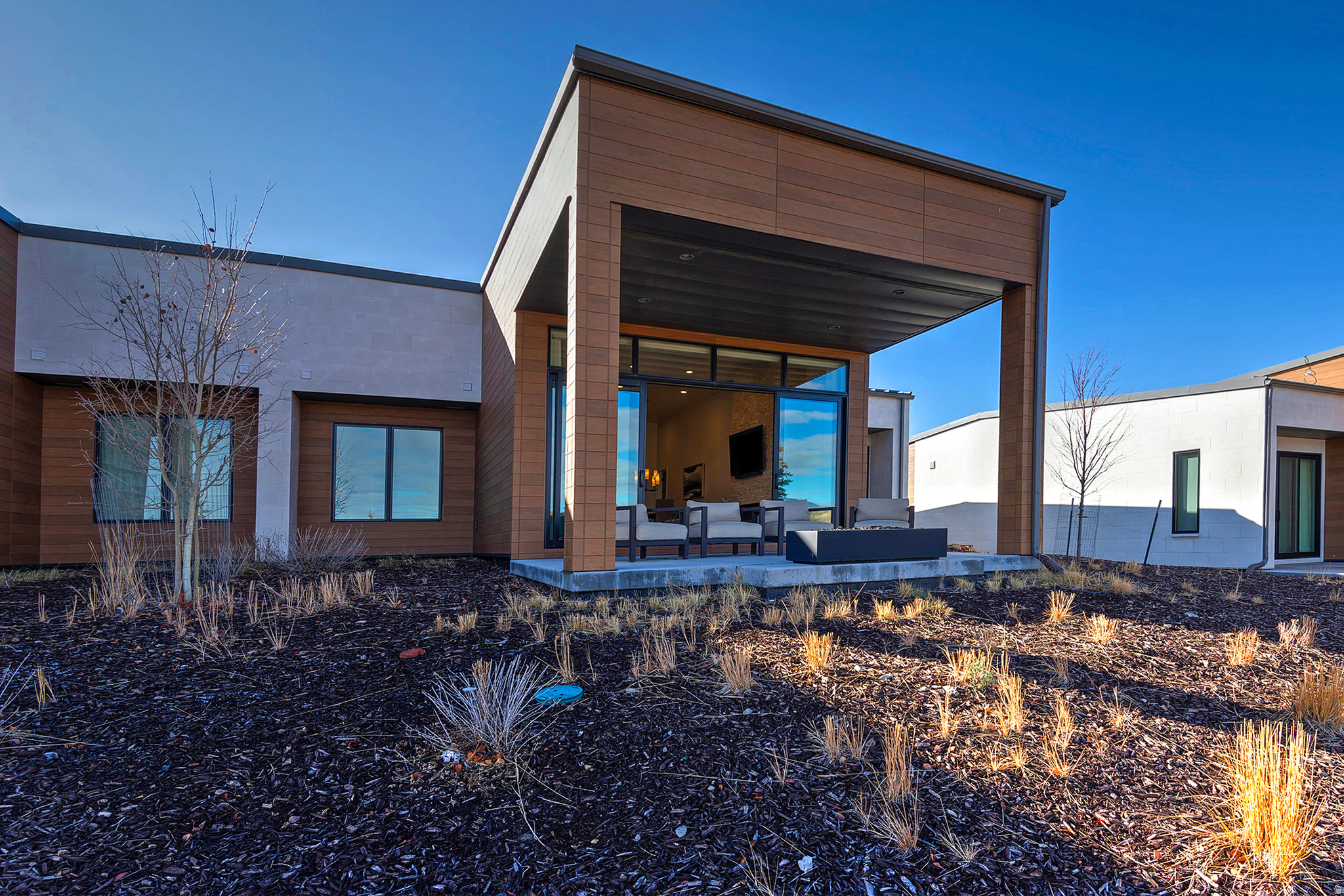 DOUBLE DEER COTTAGES - Residential