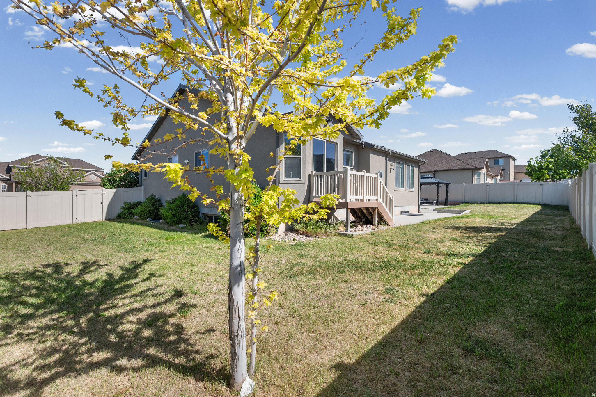 VALLEY FIELDS 451 - Residential