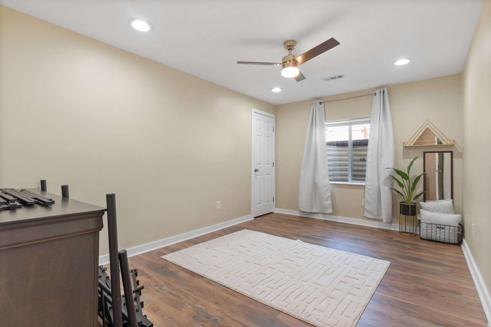 VALLEY FIELDS 451 - Residential